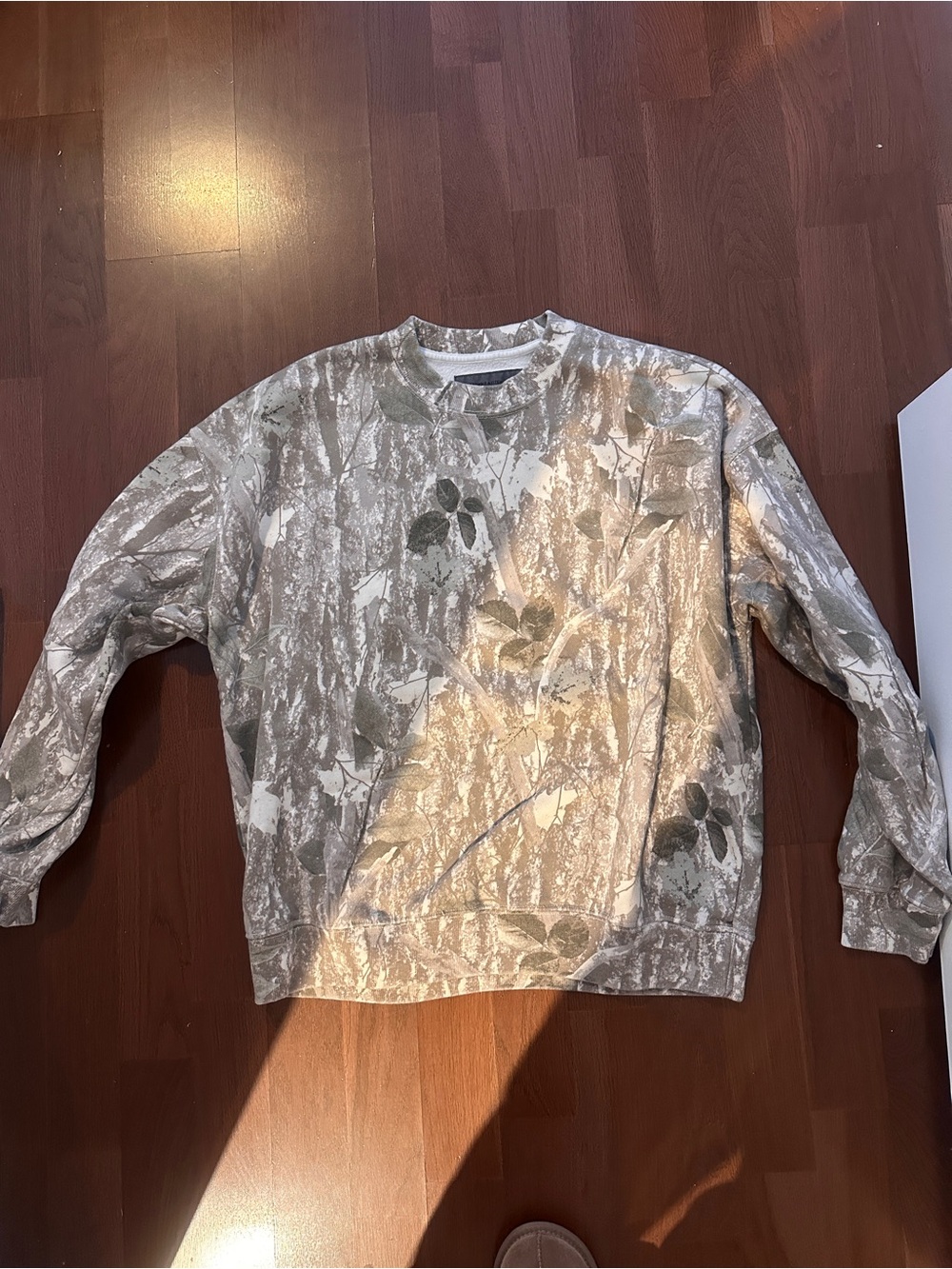 Abercrombie & Fitch Men's Camouflage Crewneck Sweater - Gray/White